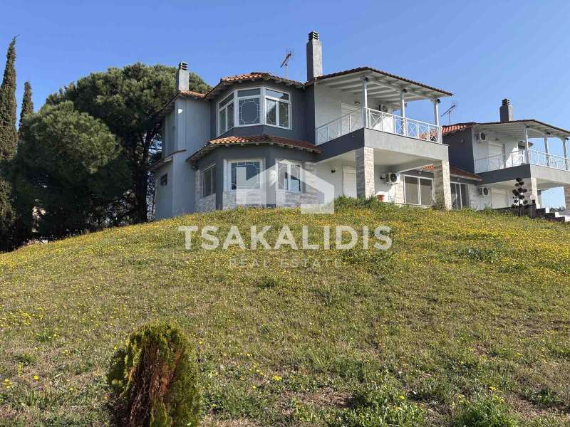 property-img
